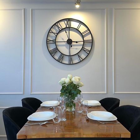 Apartament Modrzewskiego กรูจอนตส์ ภายนอก รูปภาพ