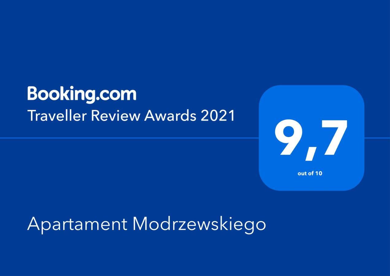 Apartament Modrzewskiego กรูจอนตส์ ภายนอก รูปภาพ